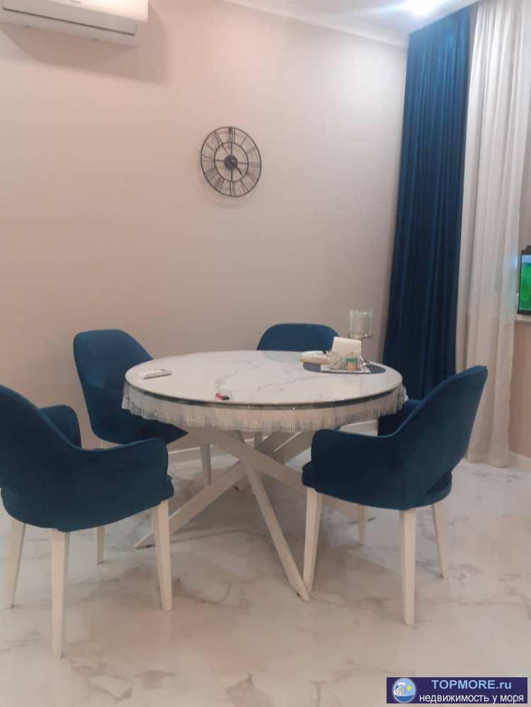 Лот № 166766. Продается просторная квартира в центре Адлера, недалеко от ж/д вокзала.   Недвижимость площадью 58,2 м2...