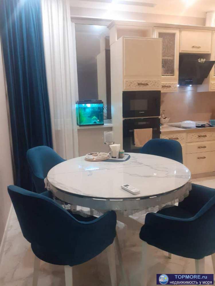 Лот № 166766. Продается просторная квартира в центре Адлера, недалеко от ж/д вокзала.   Недвижимость площадью 58,2 м2... - 1