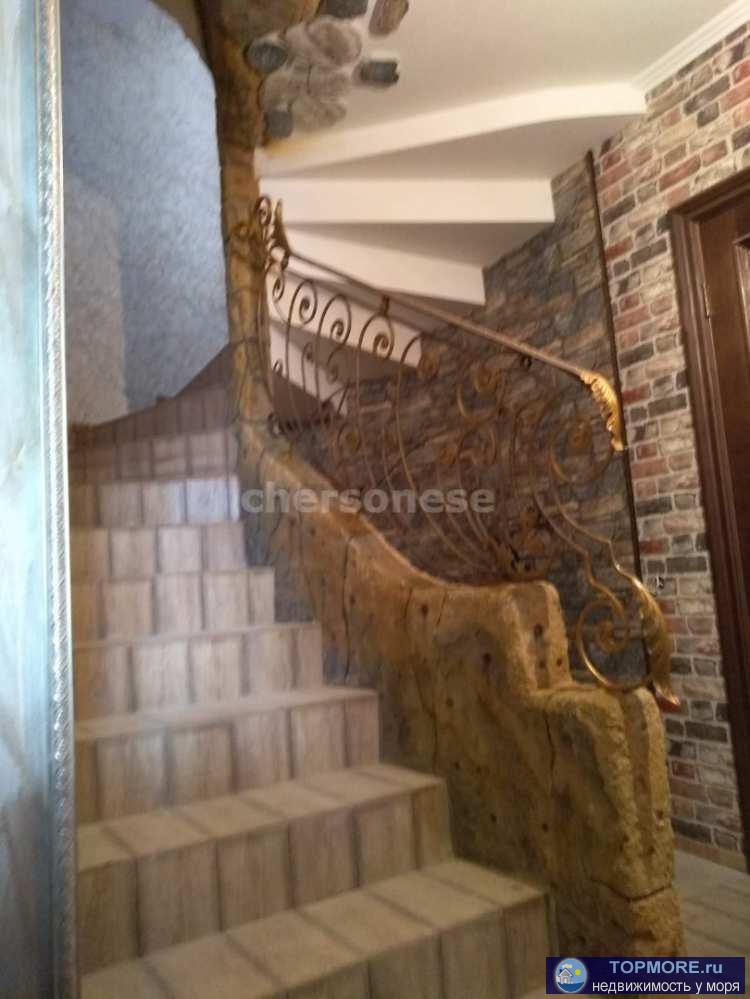 Продажа нового жилого дома по улице Маратовской в пгт . Гаспра.  Жилой дом общей площадью 163, 2 м. кВ, жилая площадь... - 2