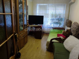 Продается 2х комнатная уютная квартира в центре Гурзуфа....