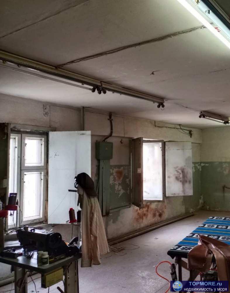 Продажа склада площадью 400 кв.м, район Гагаринский, предоставляется юридический адрес.  Возможны торг и рассрочка.... - 5