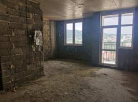 Лот № 169642. Уютный, пятиэтажный дом клубного типа.Расположен в...