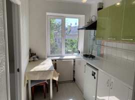 Продам 2-к квартиру с ремонтом и мебелью, 
30 кв.м., в доме у моря,...