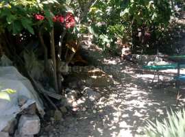 Продается земельный  участок в пгт Гурзуф.

Площадь 9.3 сот на...