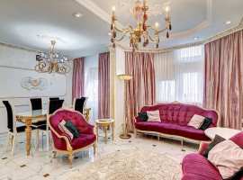 Лот № 170437. Двухуравнивая  квартира
200 м2 с видом на море,...