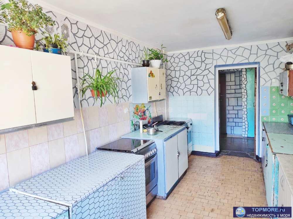 В прямой продаже комната в Гагаринском районе рядом с морем.  Про документы: выделенный кадастровый номер,... - 1