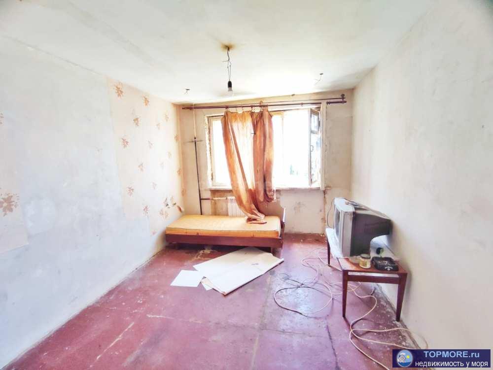 В прямой продаже комната в Гагаринском районе рядом с морем.  Про документы: выделенный кадастровый номер,... - 2