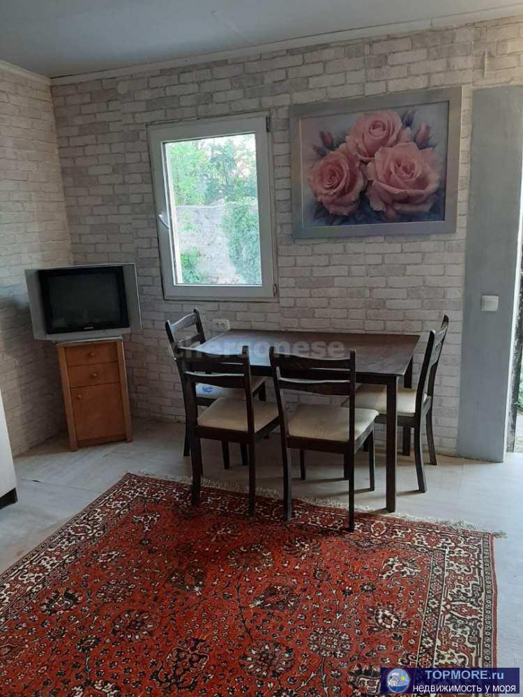 Сдается небольшой дом в СТ "ЮгрыбХолодФлот", Фиолент Гагаринский р-н. Вход отдельный с улицы. В общем дворе... - 1