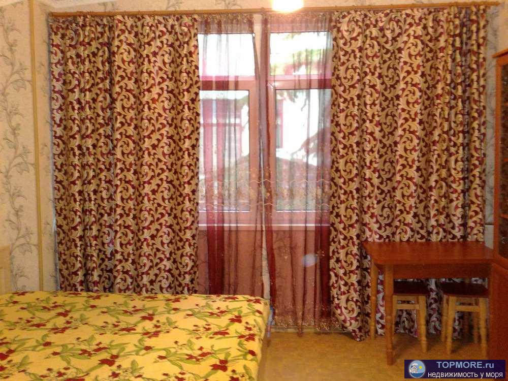 Сдаётся уютная однокомнатная квартира со всеми удобствами, (от трёх суток проживания) ,до моря 100 метров, Здание... - 3