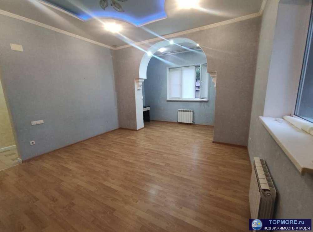 Лот № 170991. Прордам 1-к квартиру в тихом районе Макаренко   квартира чистая с косметическим ремонтом   при желании... - 1