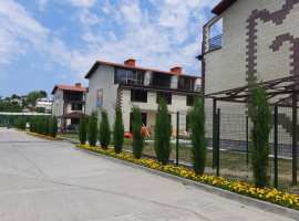 Лот № 168172. В продаже трёхэтажный таунхаус с шикарным видом на...