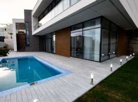 Лот № 164613. Хоста, ул. Ручей Видный.
Отдельно стоящий дом 330...