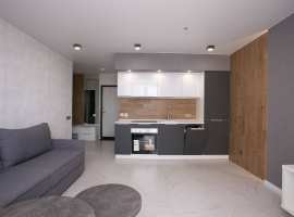 Лот № 171091. Квартира с новым ремонтом и мебелью, с видом на море,...