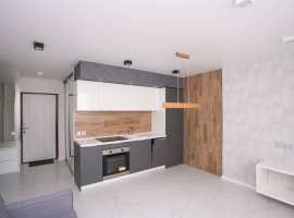 Лот № 171090. Квартира с новым ремонтом и мебелью, с видом на море,...