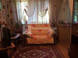 Продам 3-х комнатную квартиру 61 кв.м, 2 этаж 
2 этажного дома, ул....