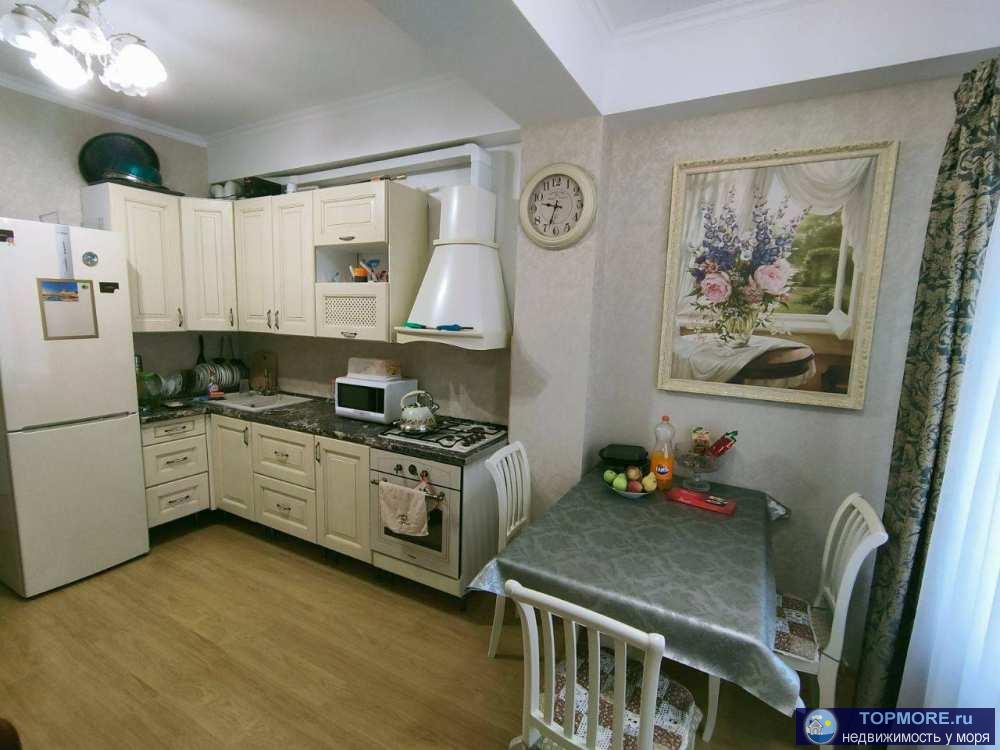 Лот № 171511. В продаже квартира в центре Сочи! квартира выполнена в современном ремонте из качественных материалов.... - 2