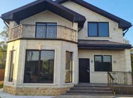 Лот № 163678. Коттедж на закрытой придомовой  территории выполнен в...