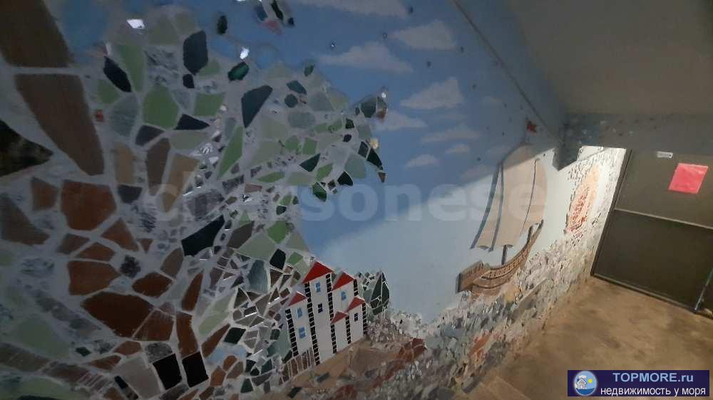 Предлагается к продаже просторная однокомнатная квартира в морском районе города " Камыши".  Квартира в... - 2