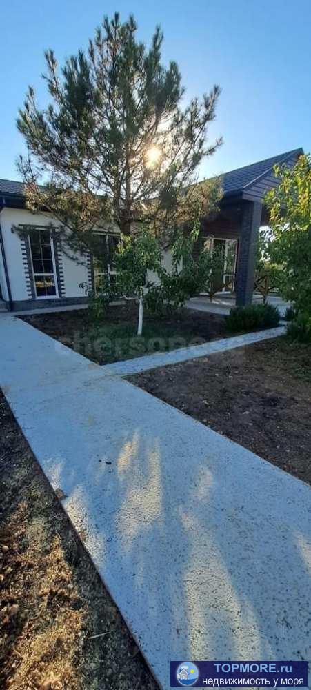 Продается одноэтажный дом 90 кв.м. на участке 4,6 сотки в СТ Огонёк.  Живописный уголок который граничит с сосновым...