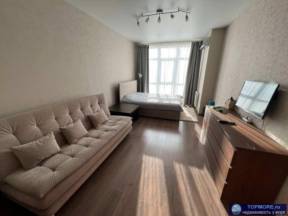 Лот № 171898. В продаже просторная евродвушка в центре Лазаревской(г.Сочи).Квартира находится на 2 этаже в...