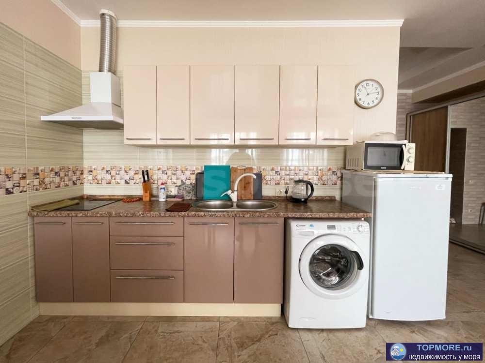 Сдаются просторные апартаменты 48 кв.м. с обворожительным видом на море по улице Пляж Омега (Гагаринский округ)....