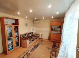 Продам просторную 1-комнатную квартиру 
