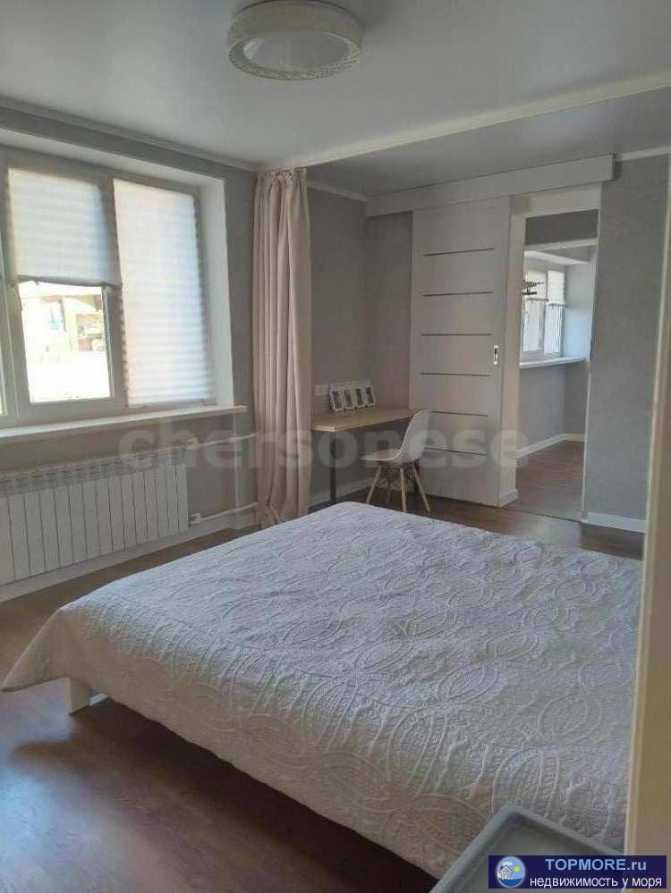 Продаётся двухкомнатная квартира с новым, качественным ремонтом в центре города.  Квартира очень тёплая, находится в...