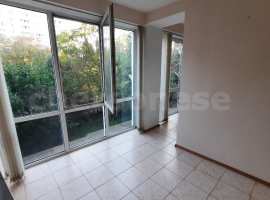 Здравствуйте! Крупногабаритная трёхкомнатная квартира в центральной...