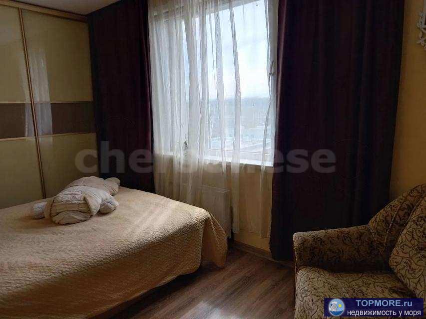 Предлагается к продаже двухкомнатная квартира в элитном доме возле сквера.  Квартира просторная, светлые комнаты,...