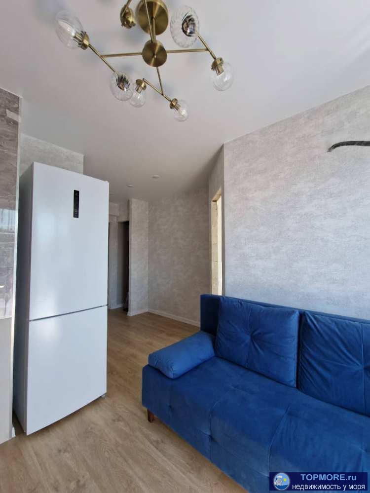 Лот № 172550. Продам двухкомнатную квартиру в Адлере с новым ремонтом, мебелью и техникой! Статус-квартира, возможна... - 2