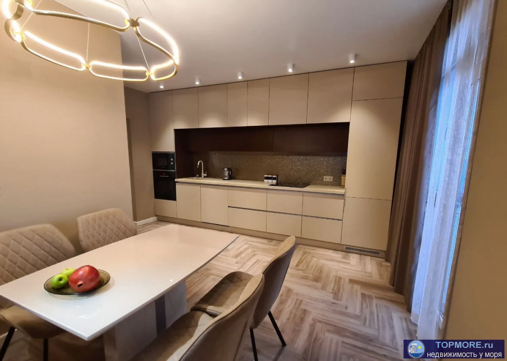 Лот № 173068. Продается двухкомнатная квартира в жилом комплексе бизнес класса. Общая площадь - 50m2. Срочная...