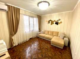 Лот № 140976. Продаю квартиру, расположенную в верхней части района...