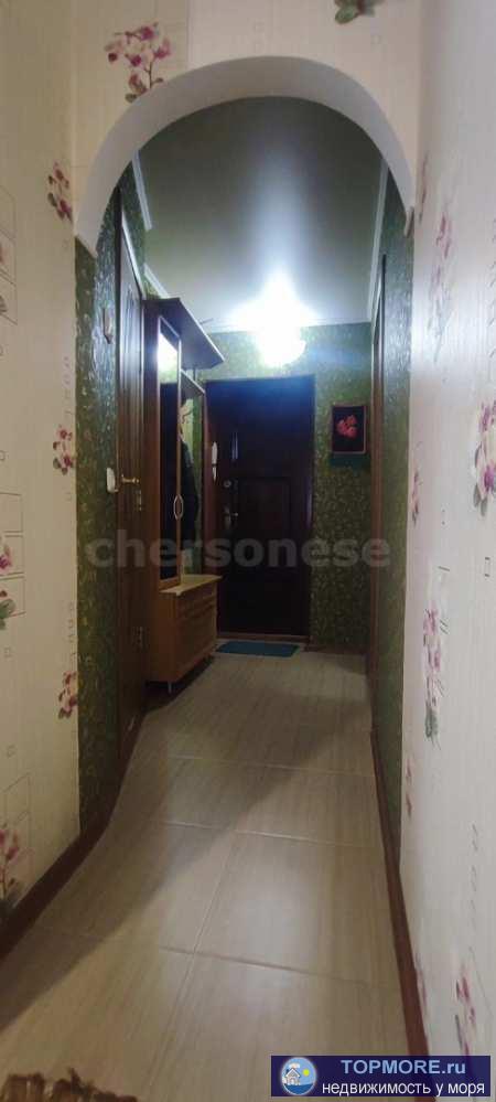 Очень приятная квартира, состояние отличное!   Интернет 100 Мбит/с.  Уютная лоджия, светлая и оборудованная кухня.... - 2