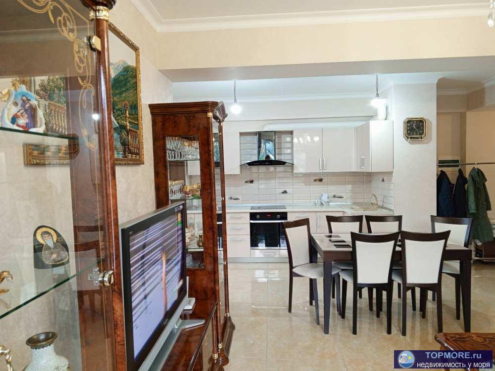 Лот № 173656. Продается просторная угловая квартира в центральном районе города Сочи. Распланирована в... - 2