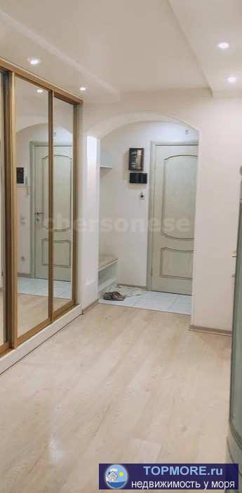 В продаже шикарная двухуровневая квартира в доме новой постройки на ул.Горпищенко. В квартире сделан качественный... - 2