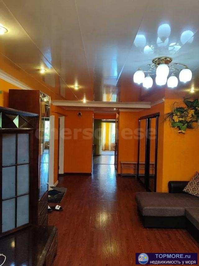 В продаже отличная двухкомнатная чешка с большой пристройкой в Инкермане. Дом построен из инкерманского камня, что...