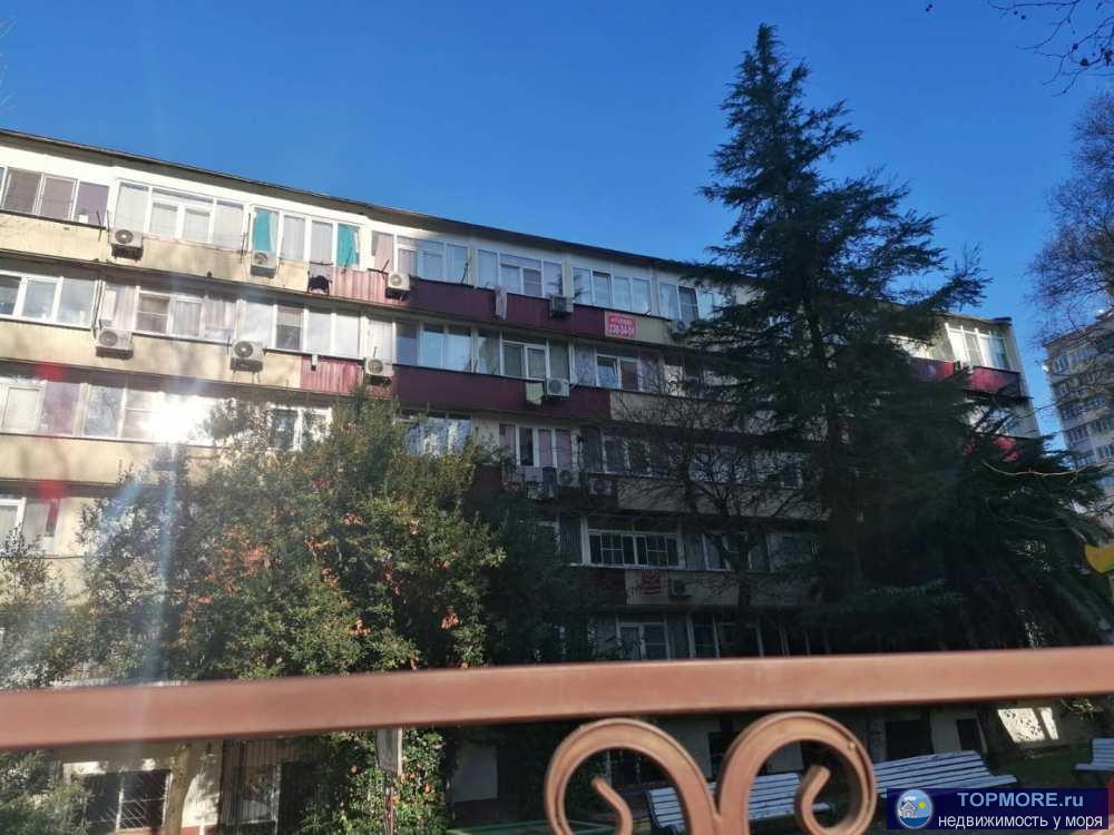 Лот № 173768. Продается квартира в Завокзальном районе г. Сочи. Микрорайон Ареда!Дом находится в центре этого района....