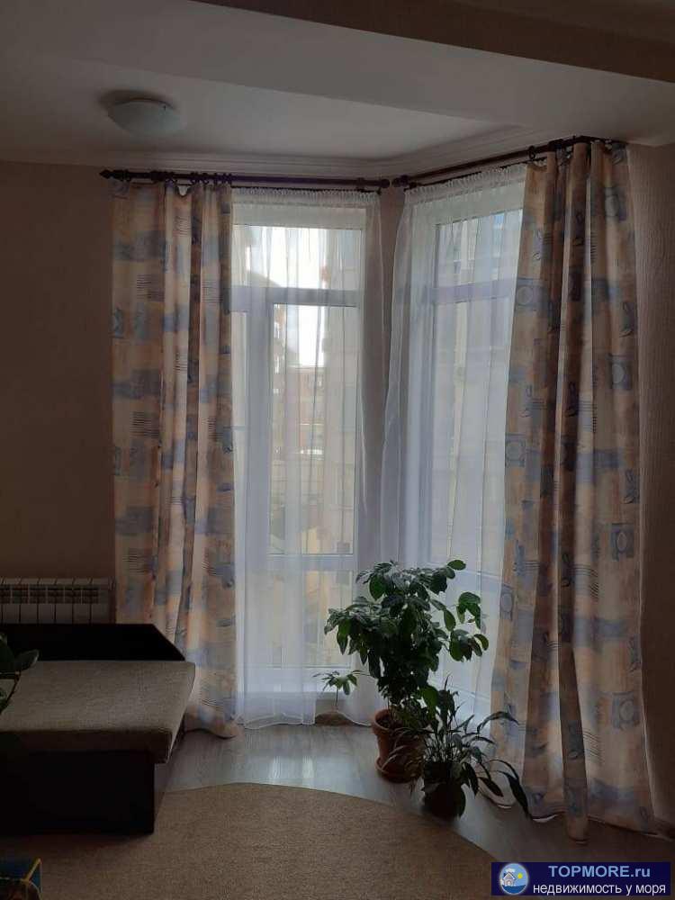 Лот № 173921. Продаётся двухкомнатная квартира на Светлане . Свежий блочный дом 2011 года постройки с газом. Низкие...