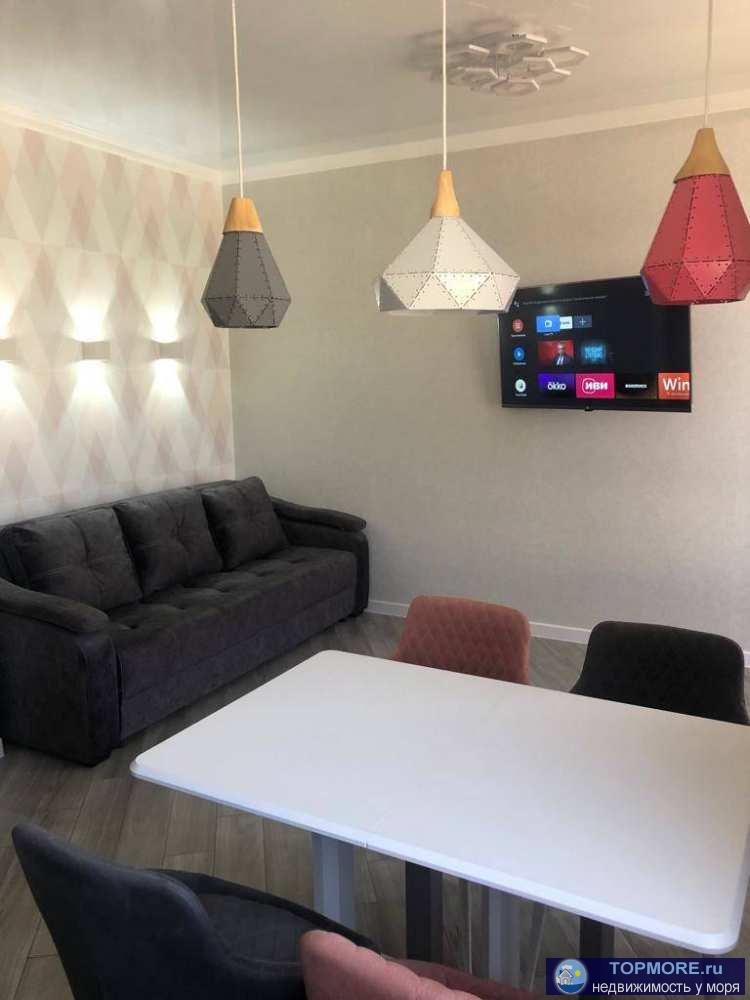 Лот № 173877.   Современная евро-двушка в 5 мин от моря !  В жк Звезда п. Лазаревское продается евро-двушка с...