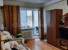 Продается светлая , тёплая квартира. Металлопластиковые окна,...