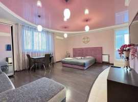 На длительный срок, без выселения на лето сдается однакомнатна я...