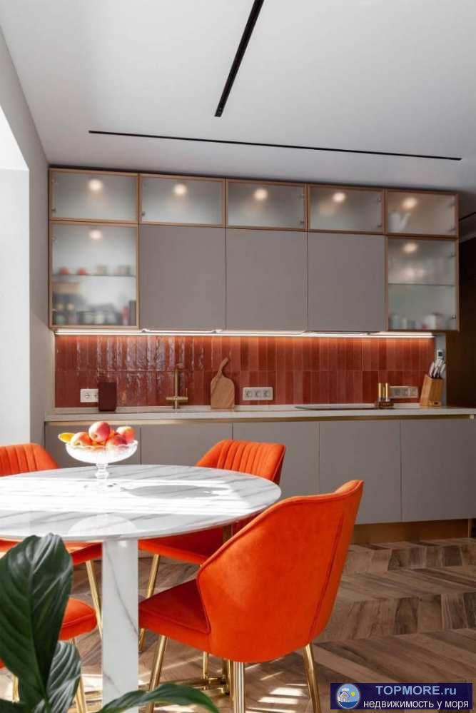 Лот № 174356. Продается просторная двухкомнатная квартира в самом центре Сочи в жк Версаль.  В квартире:  -Дорогой... - 1