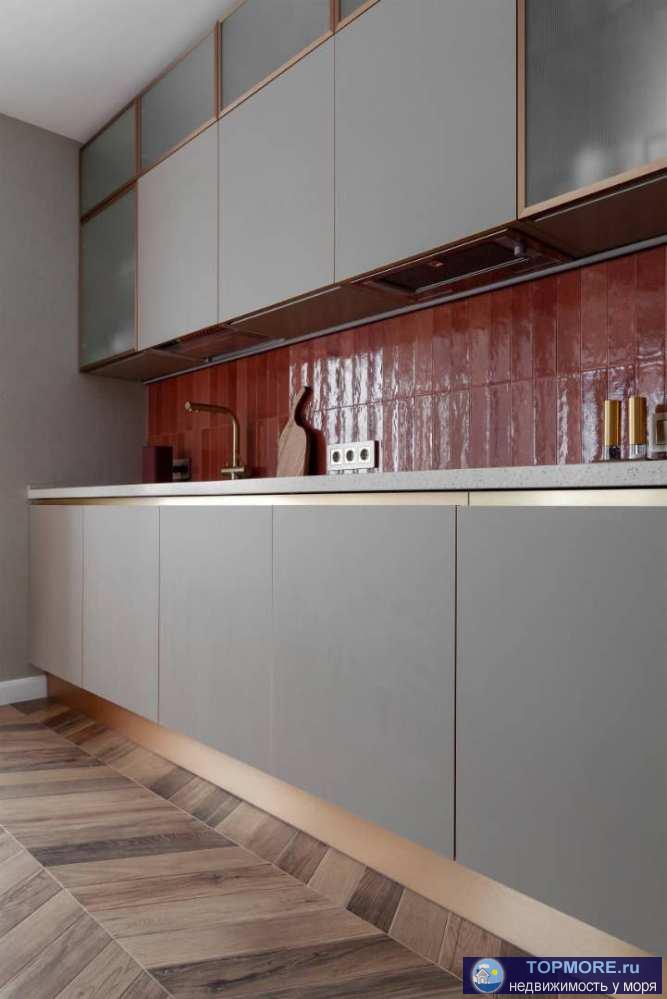 Лот № 174356. Продается просторная двухкомнатная квартира в самом центре Сочи в жк Версаль.  В квартире:  -Дорогой... - 2