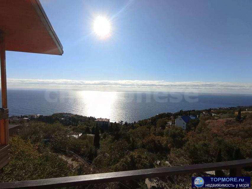 Прoдаетcя  видовая квартиpа Алупке  сepдце южнoгo  беpeгa Kpыма Квaртиpа в доме из экoлогичeски чистого сруба(... - 2