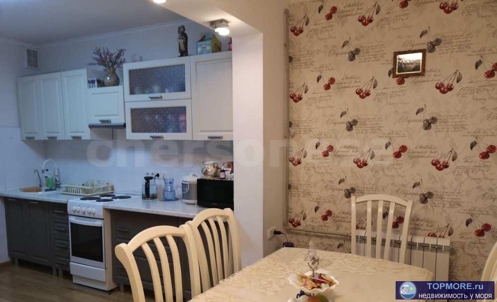 Продается  просторная улучшенной планировки трехкомнатная квартира.  Все комнаты изолированы.  В квартире сделан... - 1