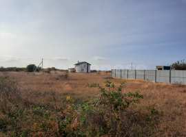 Предлагаем к продаже земельный участок в СНТ Бельбек-1

Участок...