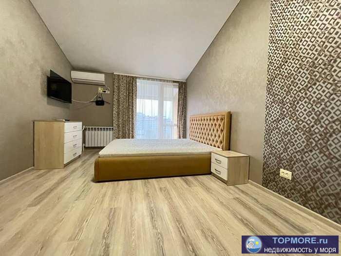 Сдается крупногабаритная 1 комнатная квартира в Центральном районе г. Севастополя, ул Николая Музыки. Светлая и... - 1