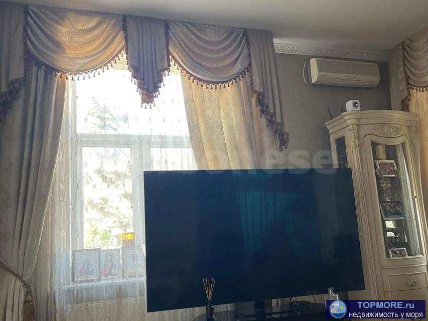      	 		 			 			Предлагается к продаже четырехкомнатная квартира в самом центре Севастополя.  			Квартира находится... - 1