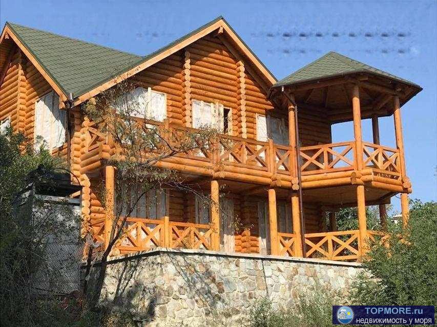 Дом 165 кв.м  Построен из ангарской сосны 220 диаметра. Лаги и полы лиственница. Дом ручной сборки. Чашки без единого... - 2