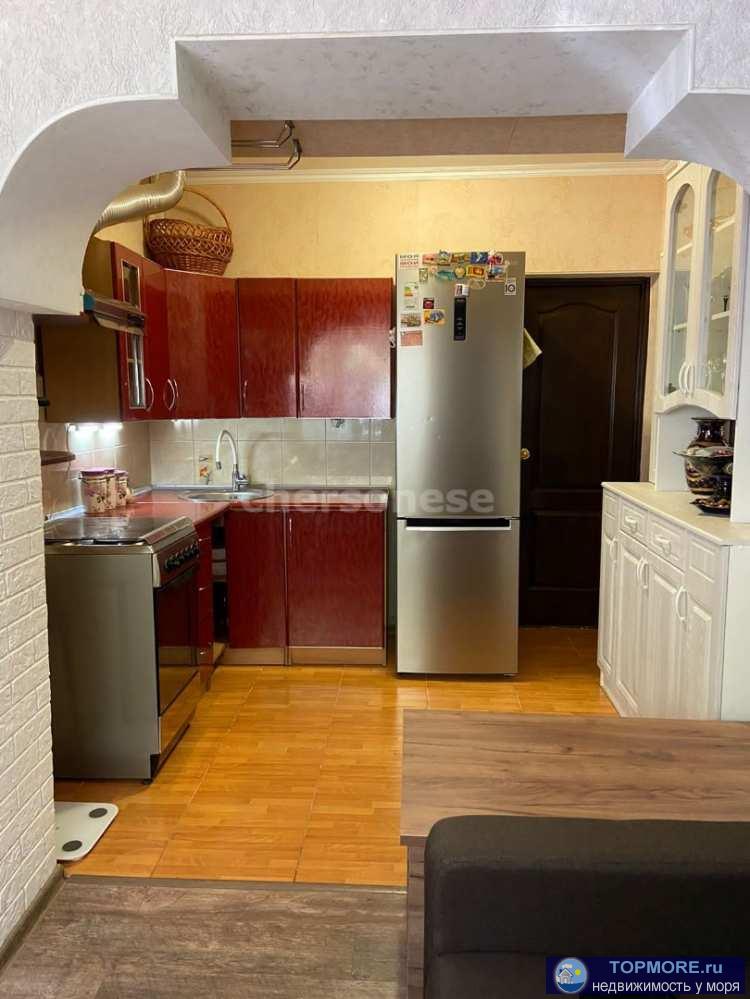 Продается однокомнатная квартира на ул. Кирова.  Спальный район, в шаговой доступности торговый центр Конфетти,... - 2